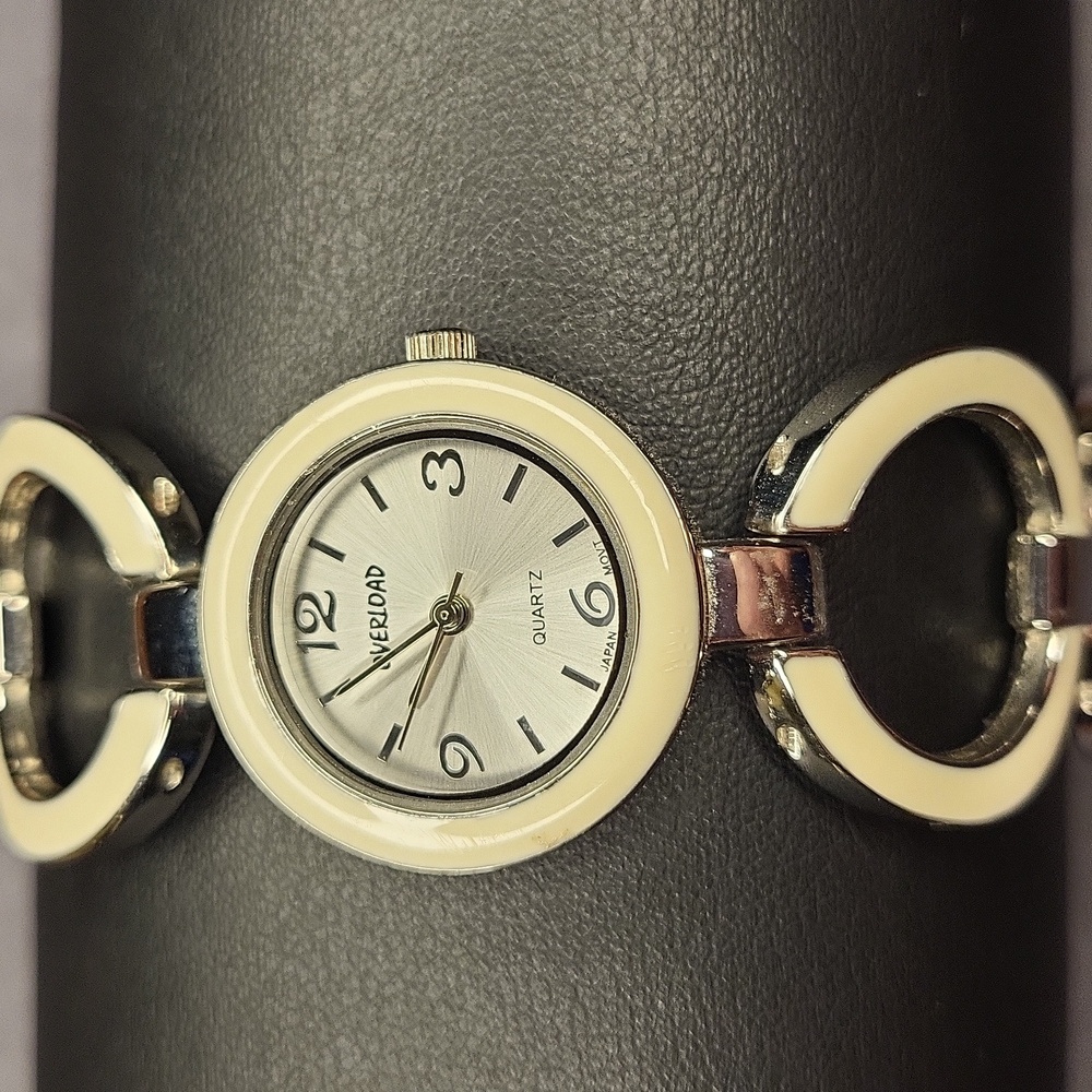 Elegant Silver Women's Watch